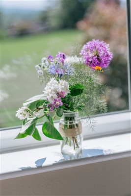 Bedroom flowers